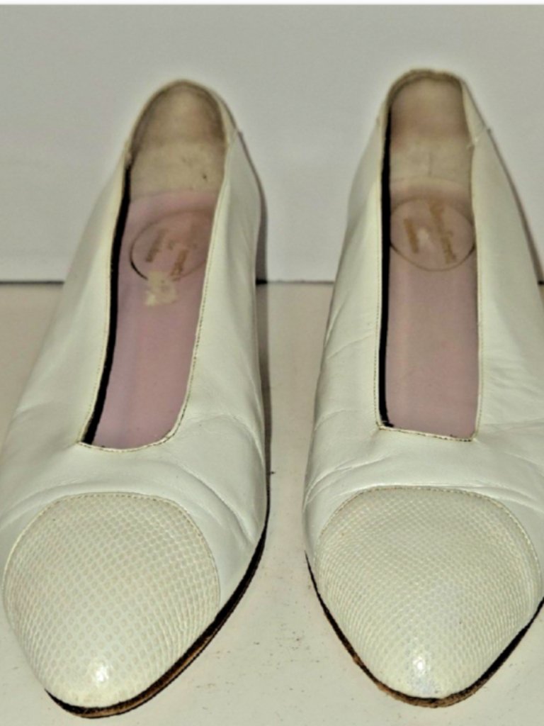 Alberta Ferretti Ivory Textured Toe Leather Pumps Heels Size 7